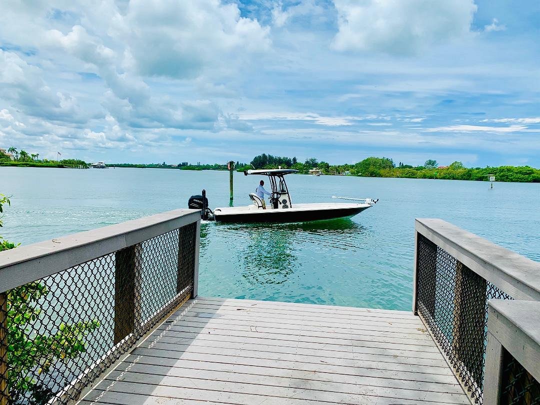 there-s-an-exterior-dock